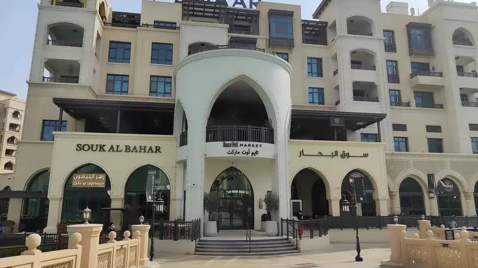 Photo of Dubai Mall - Dubai - United Arab Emirates by Shreya Shah