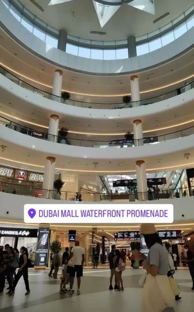 Photo of Dubai Mall - Dubai - United Arab Emirates by Shreya Shah