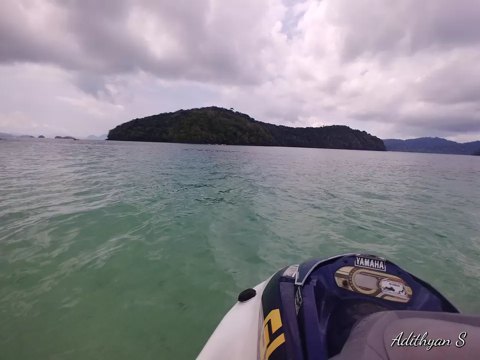 Photo of Pulau Kentut Kecil, Kedah, Malaysia by adithyan sivaraman