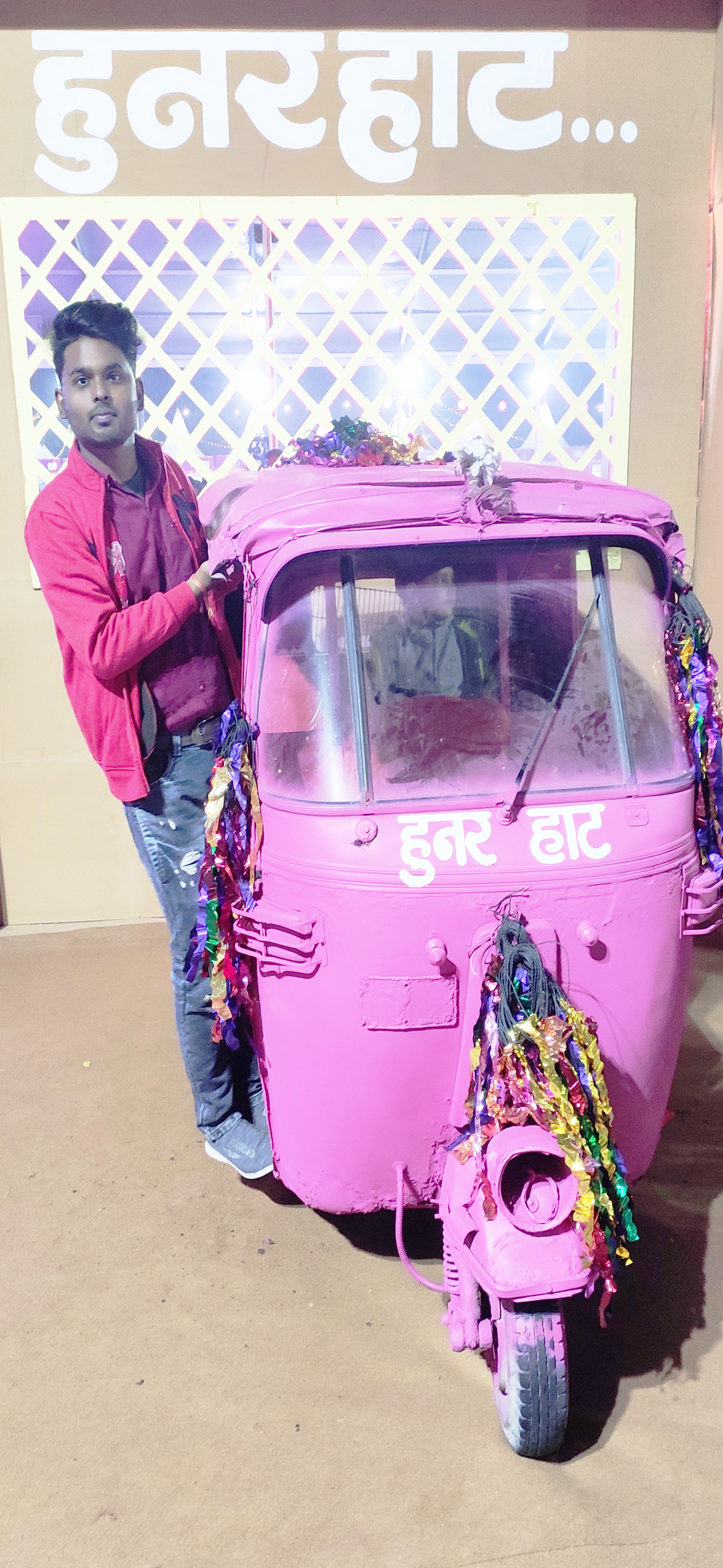 Photo of हुनर हाट - हुनर के उस्तादों का मेला 7/8 by Vineet Singh