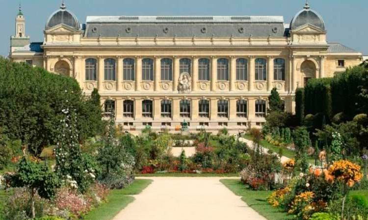 Photo of Walk around Versailles 4/5 by TinaGeller