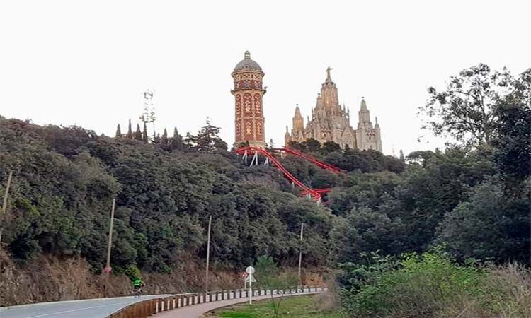 Photo of Climbing Tibidabo 1/5 by TinaGeller
