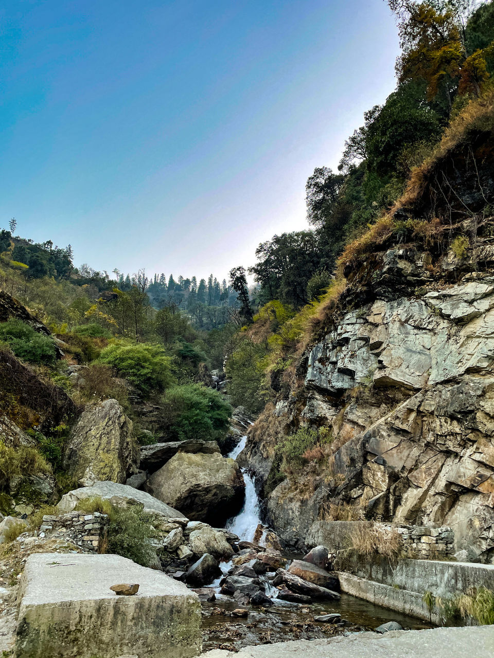 Photo of Kedarkantha, Sankri - Unlike any other remote Himalayan village in Uttarakhand by Rishabh Dey