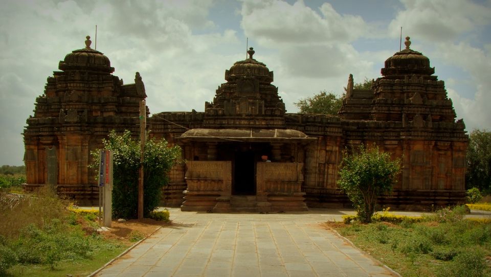 Photo of Haralahalli, Karnataka, India by Deeptangan Pant