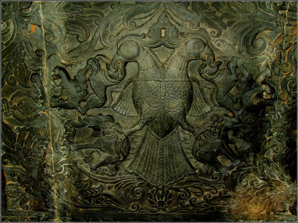 Photo of Gandaberunda in Rameshwara Temple by Deeptangan Pant