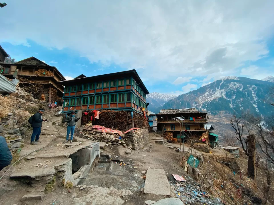 Photo of Malana village, Malana, Himachal Pradesh, India by Dinal Jain