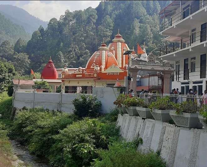 Photo of जानें कैंची धाम के नीम करौली बाबा आश्रम से जुड़े कुछ रोचक तथ्य by Pooja Tomar Kshatrani