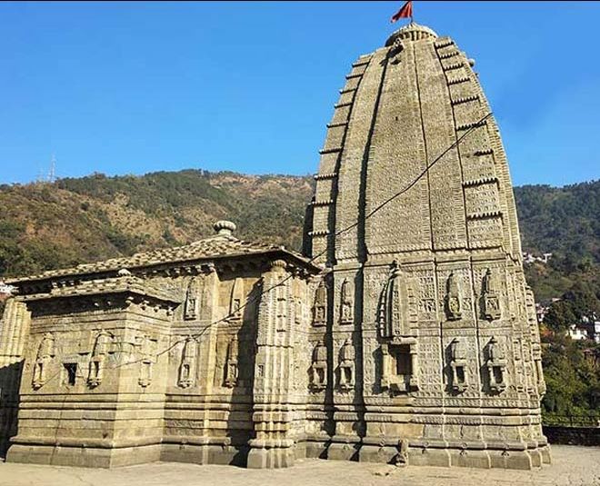 Photo of हिमाचल प्रदेश के मंडी नगर में हैं 81 मंदिर, जानिए यहां के कुछ खूबसूरत मंदिरों के बारे में by Pooja Tomar Kshatrani