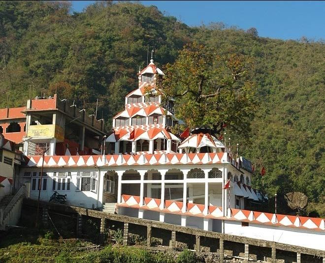 Photo of हिमाचल प्रदेश के मंडी नगर में हैं 81 मंदिर, जानिए यहां के कुछ खूबसूरत मंदिरों के बारे में by Pooja Tomar Kshatrani