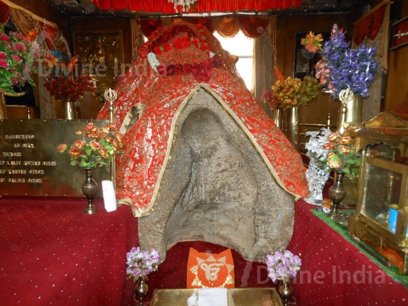 Photo of क्या आप जानते हैं लद्दाख के रहस्यमयी पहाड़ी मैग्नेटिक हिल के बारे में, ये है इसका रहस्य- by Pooja Tomar Kshatrani