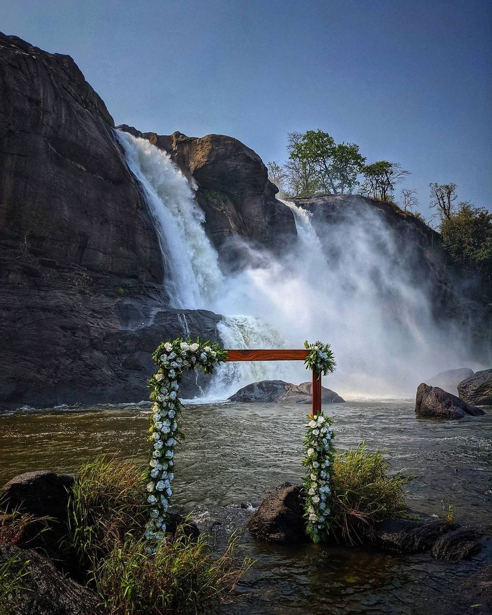 Photo of मानसून में अगर आप भारत के इन वाटरफॉल्स की नहीं की सैर, तो आपका घूमना है बेकार- by Pooja Tomar Kshatrani