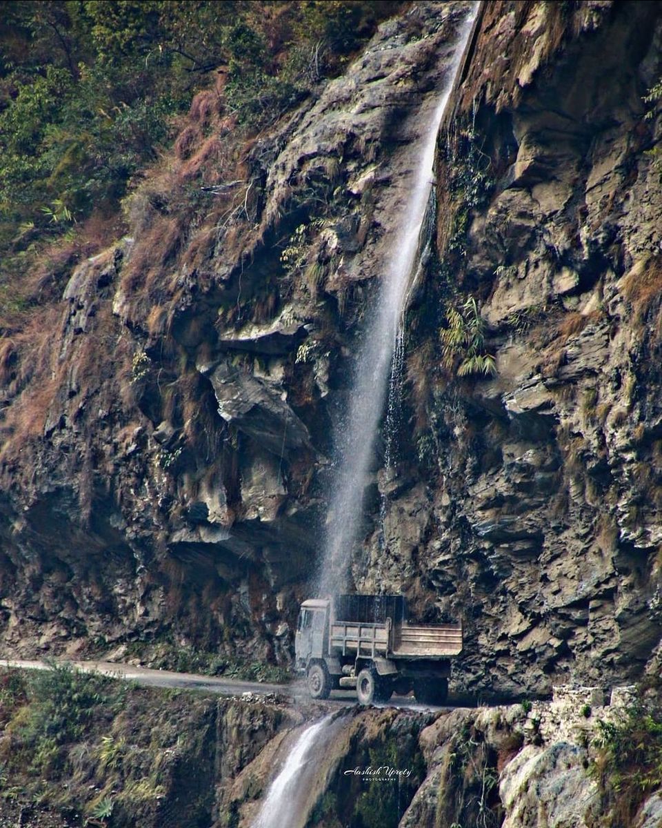 Photo of वीकेंड पर कुदरती नजारों के बीच गुजारना चाहते हैं वक्त, तो 'मुनस्यारी' है बेस्ट ऑप्शन- by Pooja Tomar Kshatrani