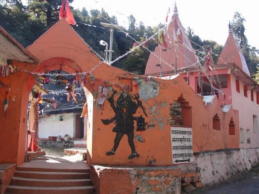 Photo of वीकेंड पर कुदरती नजारों के बीच गुजारना चाहते हैं वक्त, तो 'मुनस्यारी' है बेस्ट ऑप्शन- by Pooja Tomar Kshatrani
