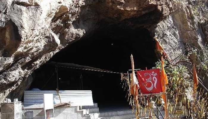 Photo of जम्मू में स्थित शिव की शिवखोड़ी गुफा, कुदरत का एक अजूबा है, यहां अब भी करते है साक्षात भगवान शिव वास by Pooja Tomar Kshatrani