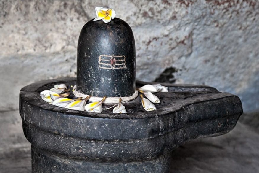 Photo of भारत के प्रसिद्ध शिव मंदिर, जहाँ शिवलिंग का बदलता है रंग, जानिए क्या है रहस्य? by Pooja Tomar Kshatrani