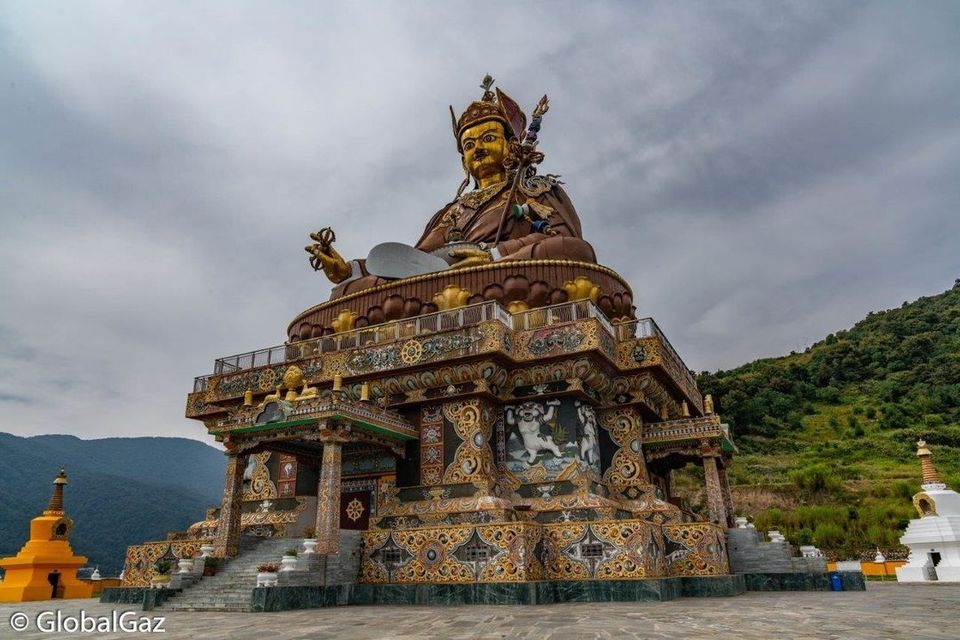 Photo of किसी जन्नत से कम नहीं है हिमाचल प्रदेश का यह जादूई गाँव,यहाँ की खूबसूरती कर देगी आपको भी अचंभित by Pooja Tomar Kshatrani