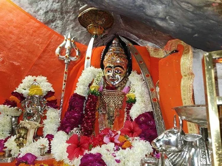 Photo of जालोर की पहाड़ियों में स्थित है 900 साल पुराना मां सुंधा माता का मंदिर, जानिए क्या है महत्व- by Pooja Tomar Kshatrani