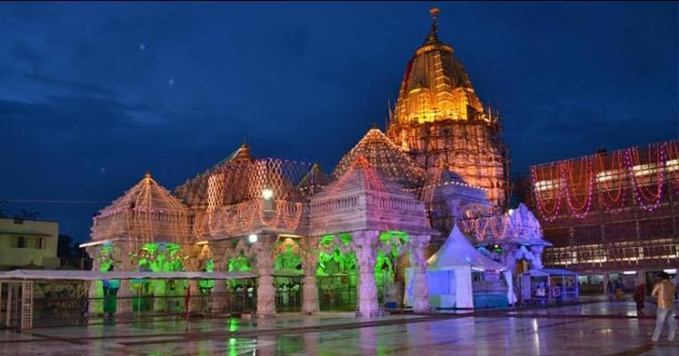Photo of सितंबर माह में इन प्रसिद्ध त्यौहारों और उत्सवों का आनंद उठाने के लिए जाए इन जगहों पर, आइए जानते है- by Pooja Tomar Kshatrani