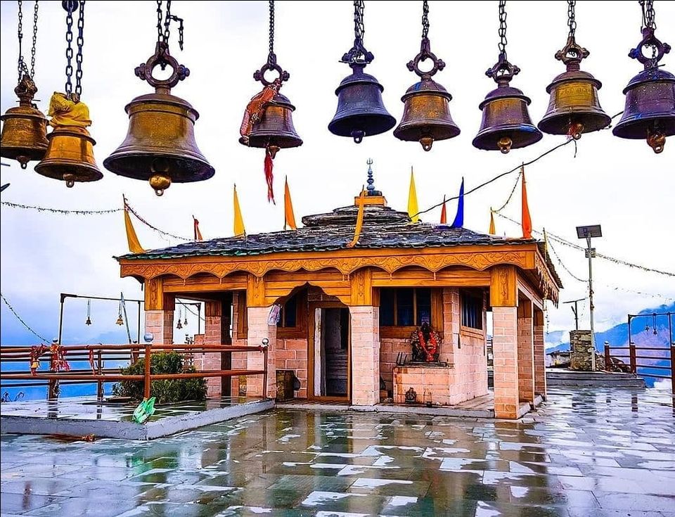 Photo of पहाड़ों पर बसा उत्तराखंड का एकमात्र कार्तिक स्वामी का मंदिर,जहाँ दूर-दूर से लोग दर्शन के लिए आते हैं by Pooja Tomar Kshatrani