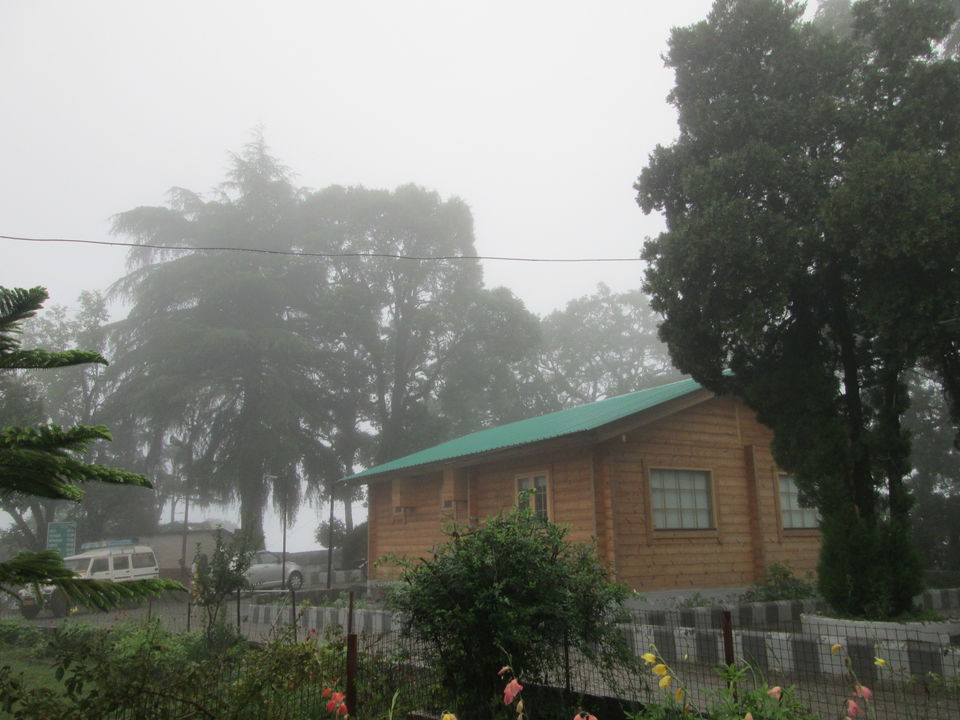 Photo of Down the lanes in Lansdowne 10/13 by Ritika Pradhan