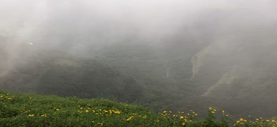 Photo of Tiger Point Lonavala, Lonavla, Maharashtra, India by Nomad