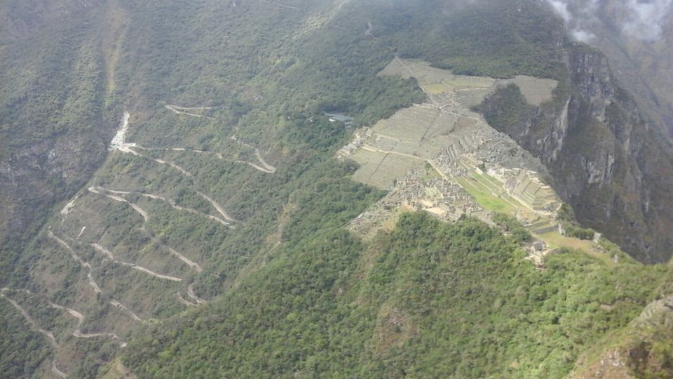 Photo of Machu Picchu, Perú by Dave Rojas