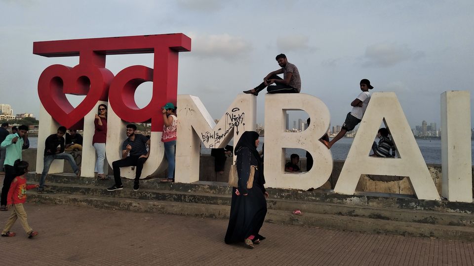 Photo of Bandra Reclamation, Bandra West, Mumbai, Maharashtra, India by Aakash Vishwakarma