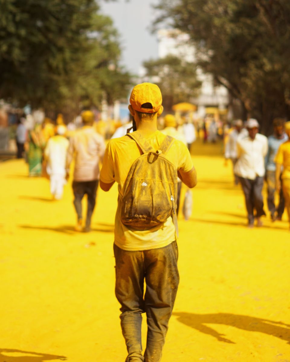 Photo of This Town In Maharashtra Turns Yellow Each October & These Pictures Are Nothing Less Than Splendid! by Aakash Vishwakarma