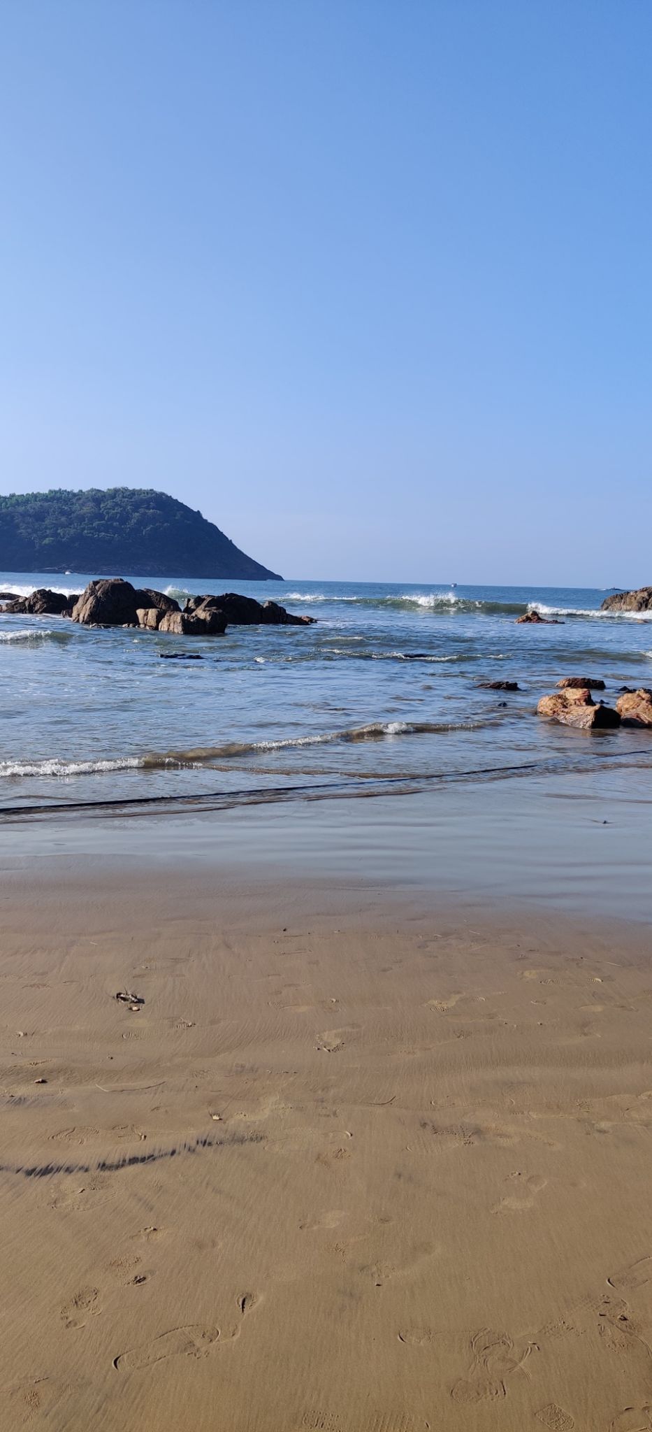 Photo of Kudle Beach, Gokarna, Karnataka, India by Nidhi Bhatiwara
