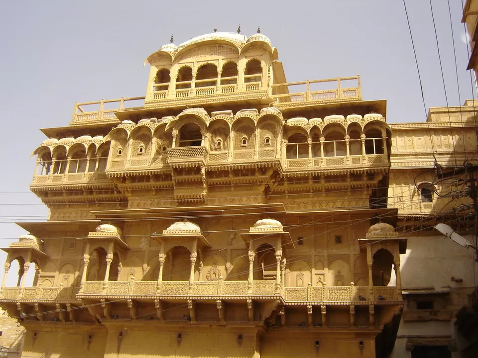 Photo of Nathmal Ki Haveli, Sadar Bazar, Jaisalmer, Rajasthan, India by Neetu Banthia