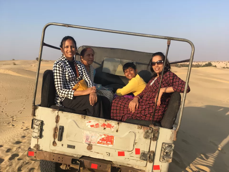 Photo of Khuri Sandunes, Dhoba, Rajasthan, India by Neetu Banthia