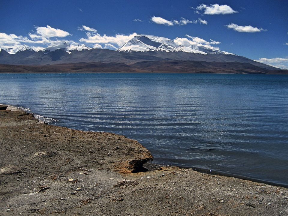 Photo of Lake Rakshastal by Roaming Mayank