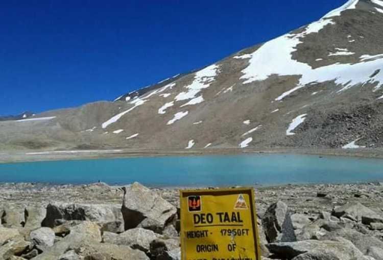 Photo of Lake Deo Tal by Roaming Mayank