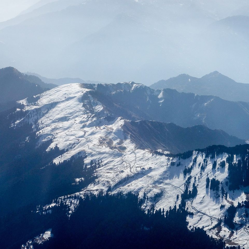 Photo of Himachal Pradesh by Roaming Mayank