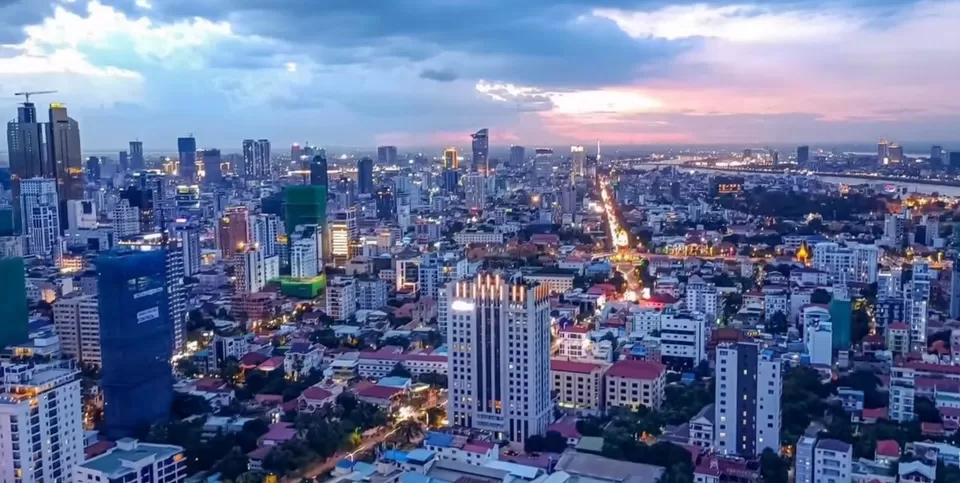Photo of Phnom Penh by Roaming Mayank