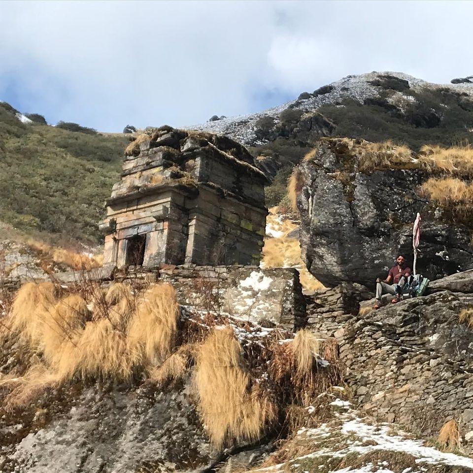 Photo of साल में केवल रक्षाबंधन के दिन खुलने वाला ये मंदिर सुंदर ट्रेक और पौराणिक कहानी के लिए जाना जाता है by Roaming Mayank