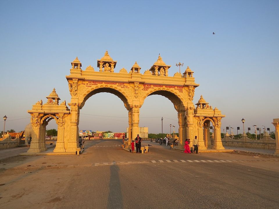 Photo of Dwarkadhish Temple by Roaming Mayank
