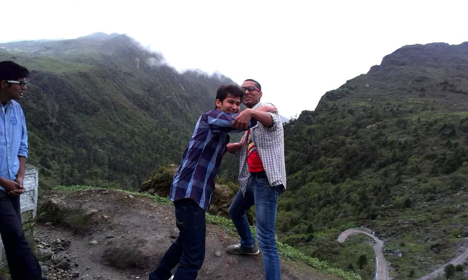 Photo of above 8000 ft. by Prashant Kumar