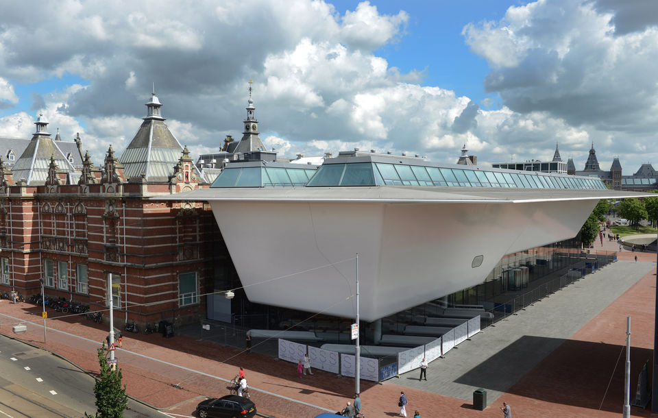 Photo of Stedelijk Museum Amsterdam, Museumplein, Museumkwartier, Amsterdam, The Netherlands by Anvi