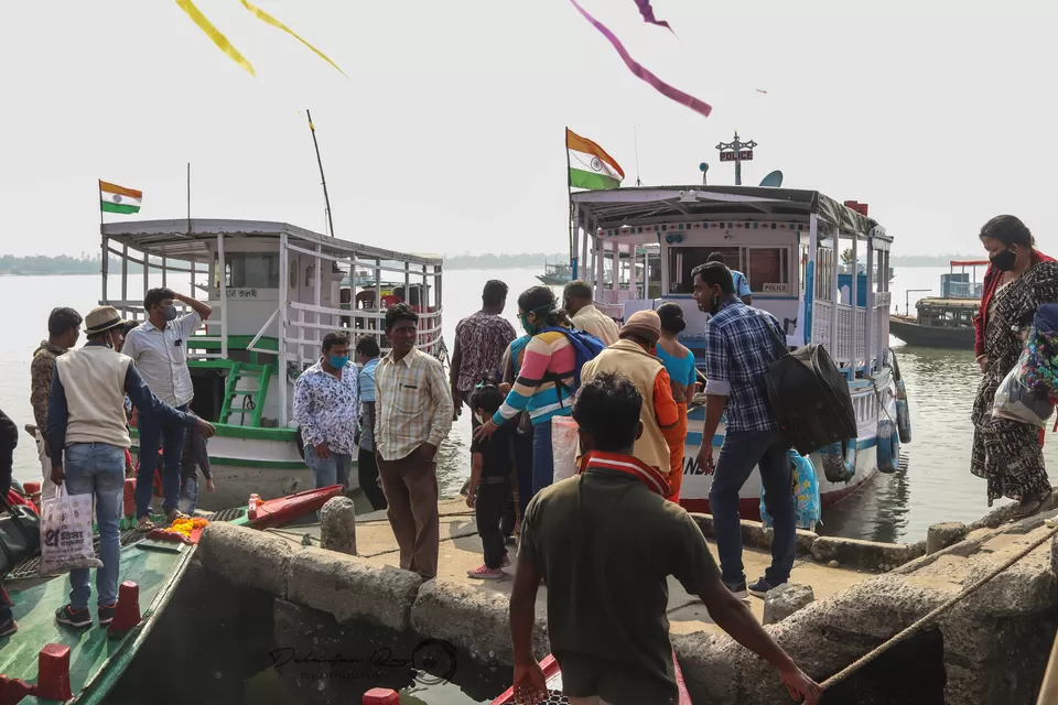Photo of Godkhali Ferry Ghat Rest Point, State Highway 3, Mazidbari, West Bengal, India by Debanjan Ray
