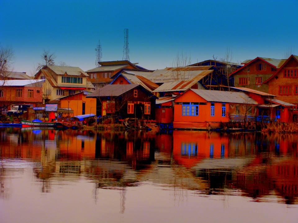 Photo of KASHMIR - Gar firdaus baruhe zamin ast , Hamin asto Hamin asto Ha 30/37 by HappyBanjaras