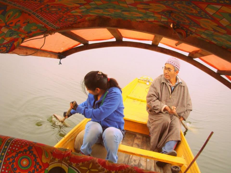 Photo of KASHMIR - Gar firdaus baruhe zamin ast , Hamin asto Hamin asto Ha 34/37 by HappyBanjaras