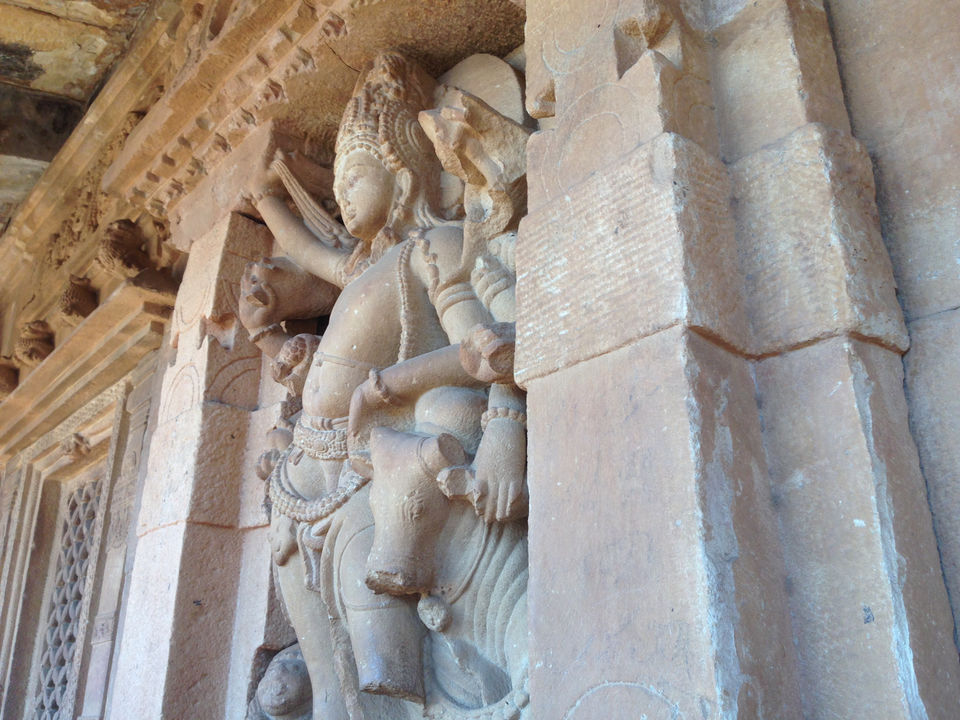 Photo of Don't worry be hampi by Narayanan Jayaraman