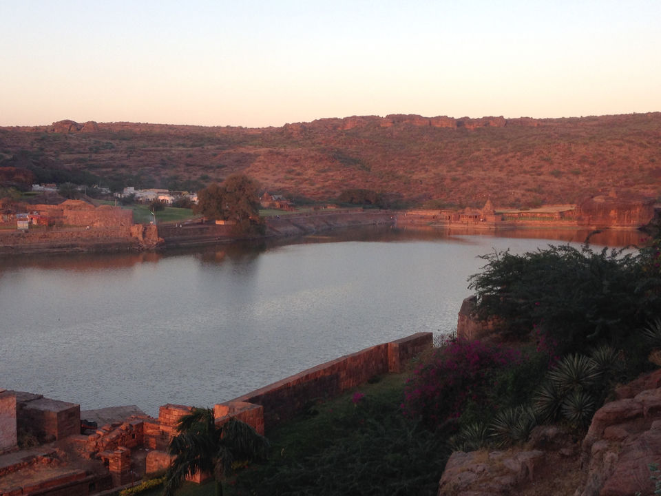 Photo of Don't worry be hampi by Narayanan Jayaraman