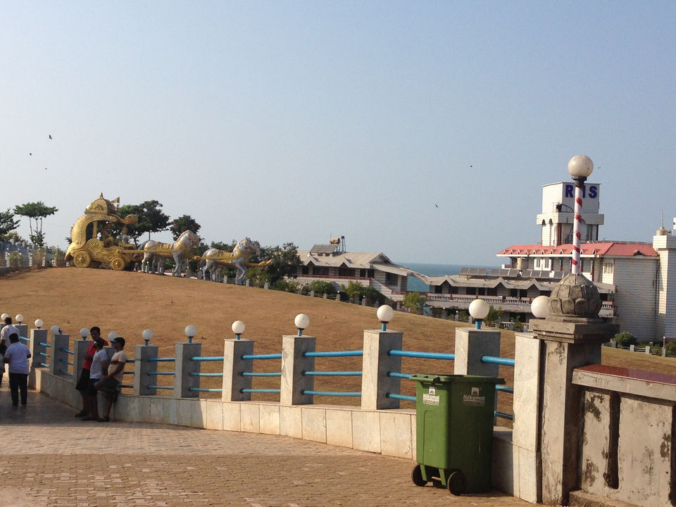 Photo of Gokarna :The Place where East And West Meets. by Narayanan Jayaraman