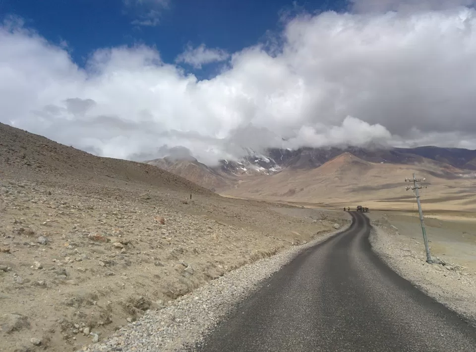 Photo of Gurudongmar Road, Thangu, Thangu Valley, Sikkim, India by Adnan Taher
