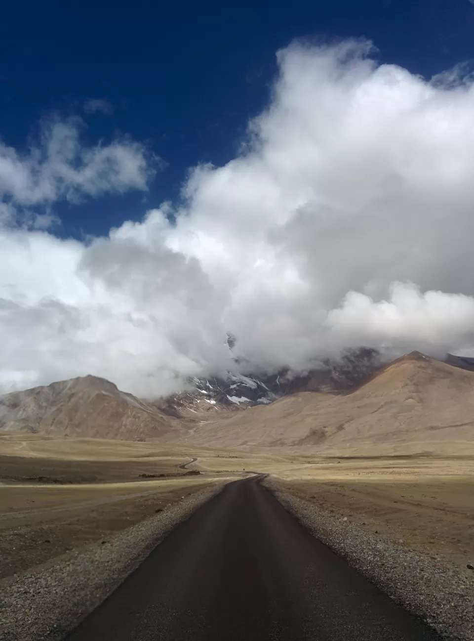 Photo of Gurudongmar Road, Thangu, Thangu Valley, Sikkim, India by Adnan Taher
