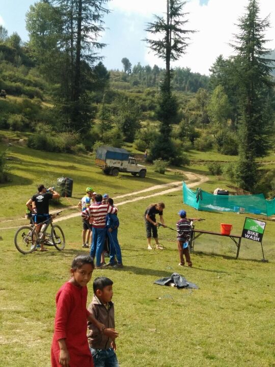 Photo of NH5, Himachal Pradesh 171212, India by Prateek Dham