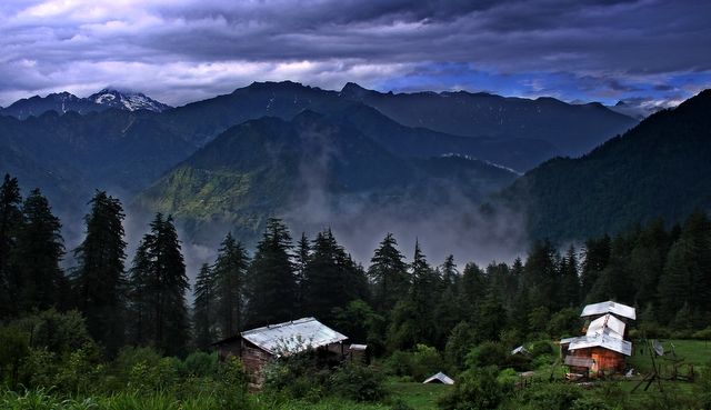 Photo of The Hero MTB Himalaya 2016 – Behind the Scenes on Asia's Toughest Bicycle Race by Prateek Dham