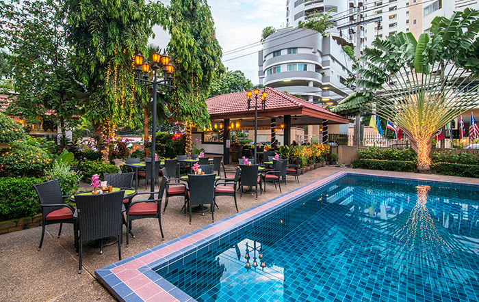 Photo of From Cheap To Expensive: Top 10 Outdoor and Rooftop Restaurants In Delhi For A Romantic Date 1/1 by Prateek Dham